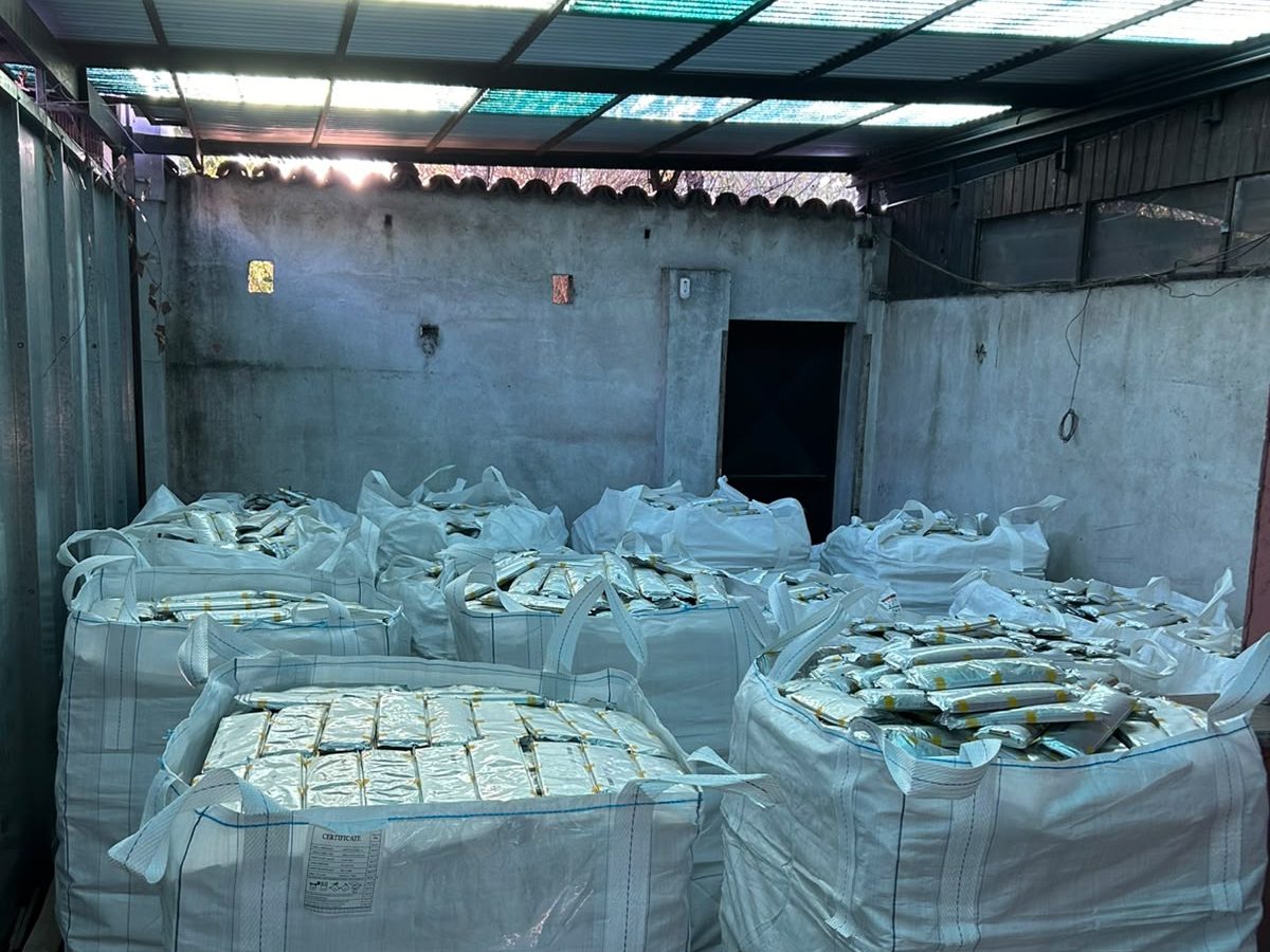 Packs de baterías de electromovilidad recibidos en el laboratorio de Ecobaterías.